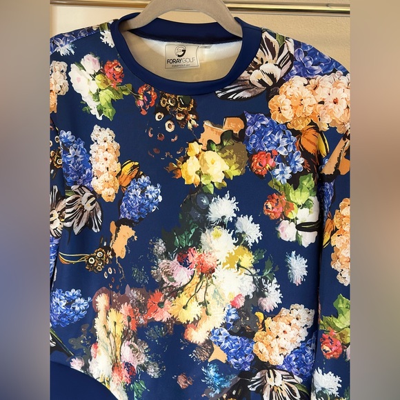 Foray Golf Women’s Small Floral Pullover. Worn once, excellent condition. - Picture 2 of 4